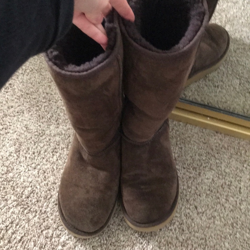Used but good condition tall uggs